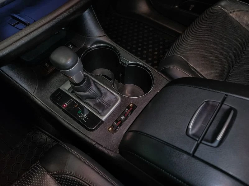 2015 Toyota Highlander - Image 14 of 20