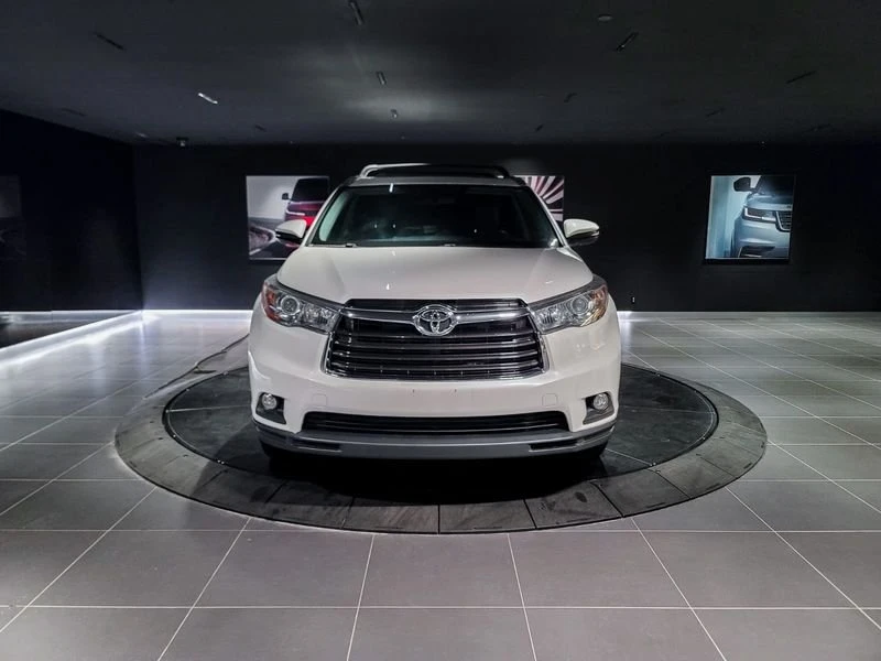 2015 Toyota Highlander - Image 2 of 20
