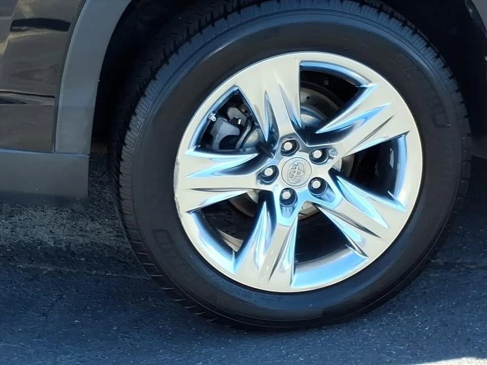 2015 Toyota Highlander - Image 5 of 16