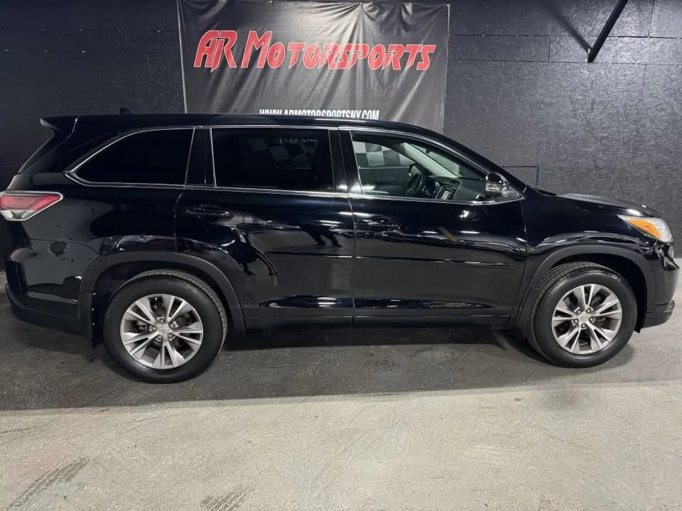 2015 Toyota Highlander - Image 6 of 20