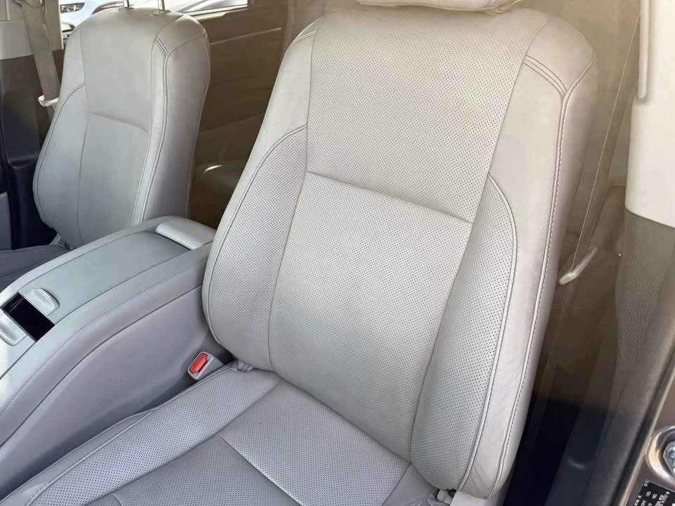 2015 Toyota Highlander - Image 14 of 20
