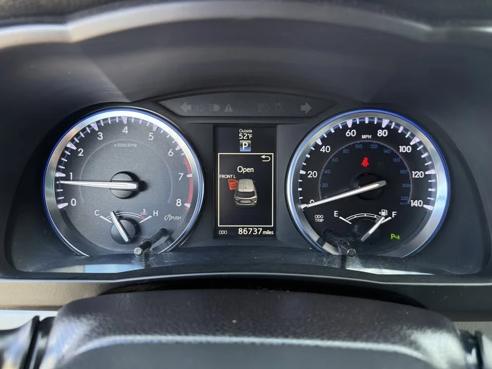 2015 Toyota Highlander - Image 17 of 20