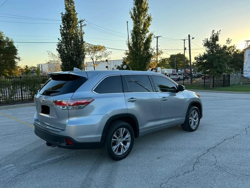 2015 Toyota Highlander - Image 4 of 19