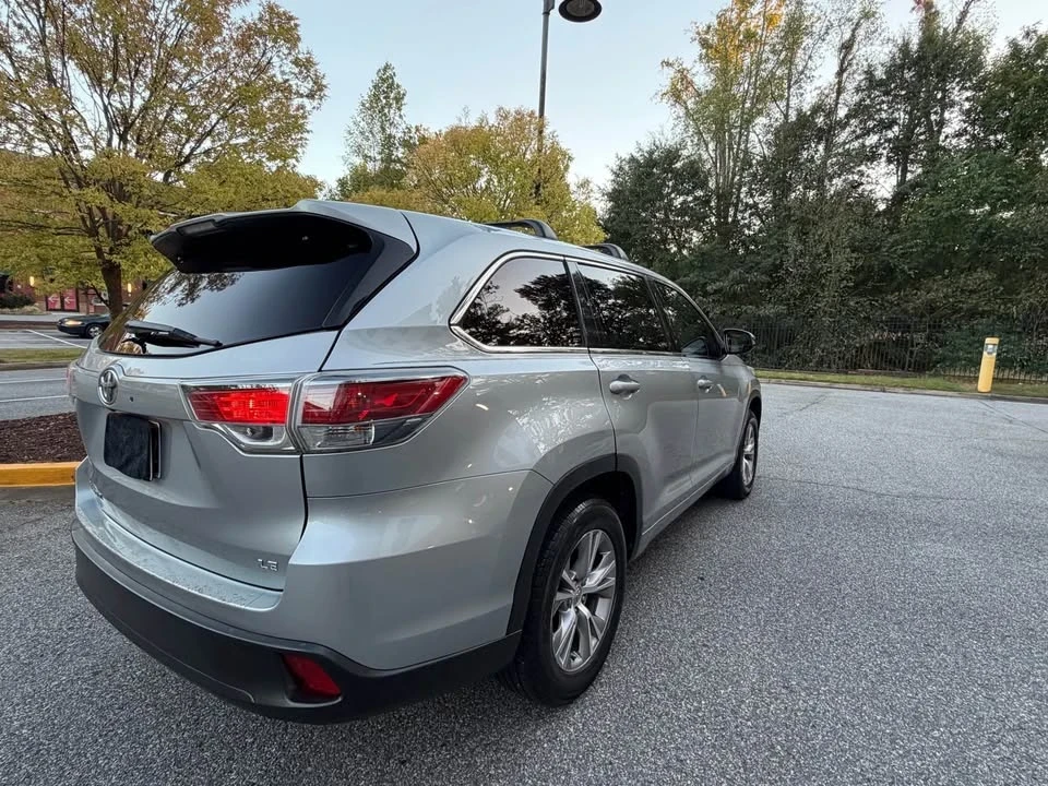 2015 Toyota Highlander - Image 3 of 14