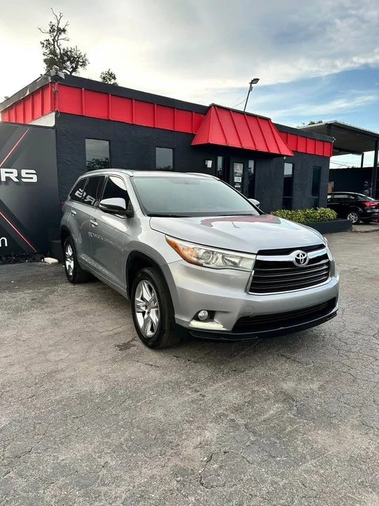 2015 Toyota Highlander - Image 3 of 20