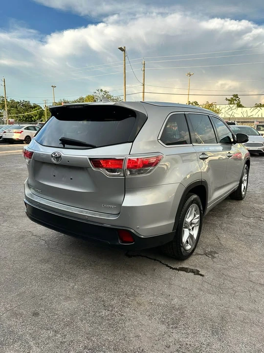2015 Toyota Highlander - Image 4 of 20