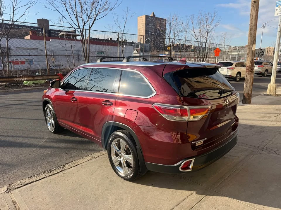 2015 Toyota Highlander - Image 4 of 18