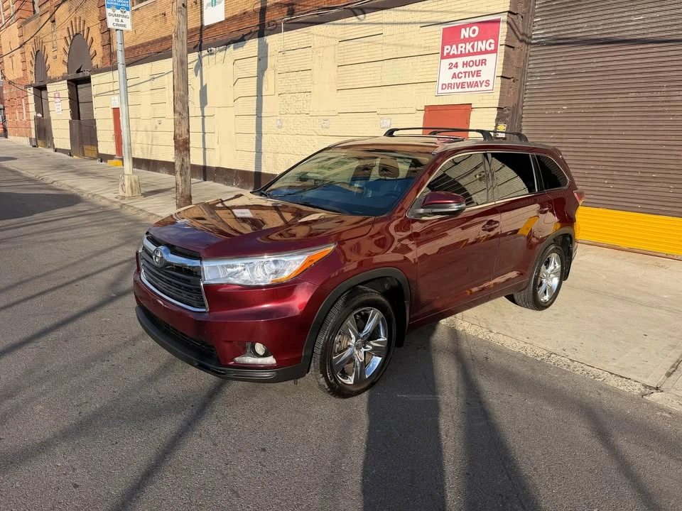 2015 Toyota Highlander - Image 3 of 18
