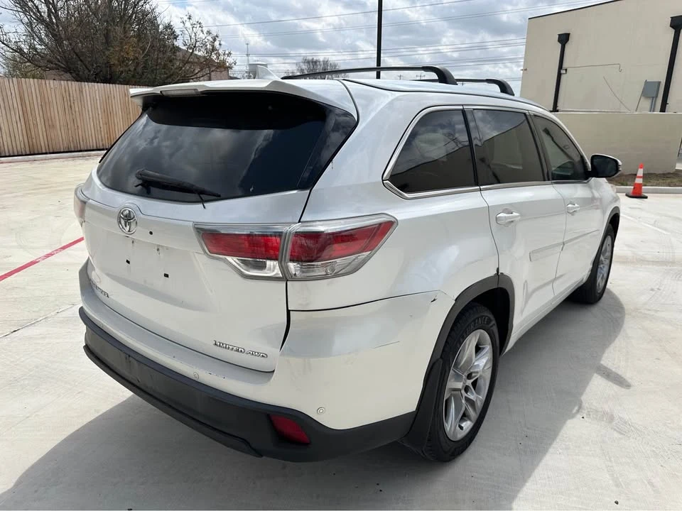 2015 Toyota Highlander - Image 5 of 16