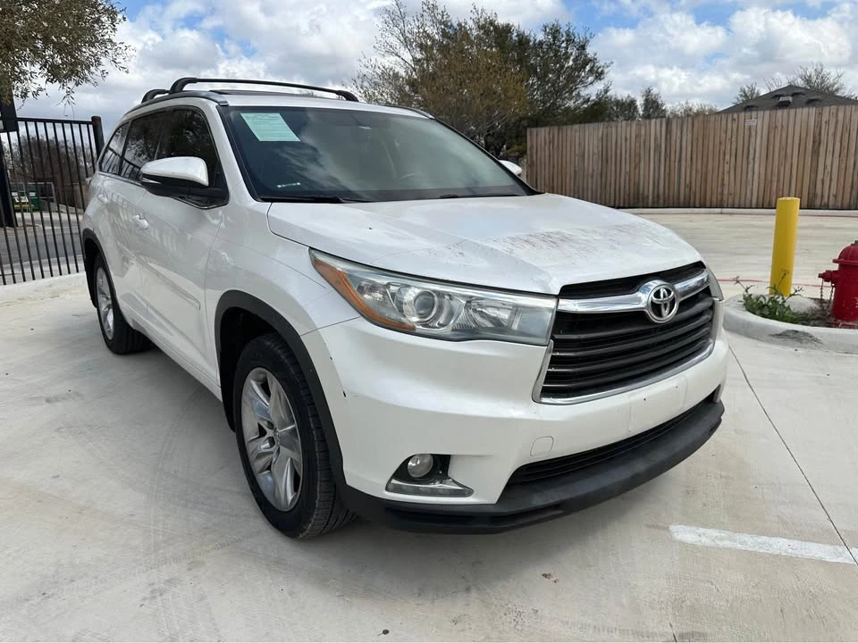 2015 Toyota Highlander - Image 7 of 16
