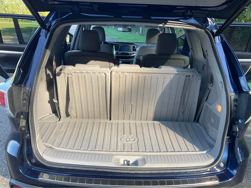 2015 Toyota Highlander - Image 13 of 14