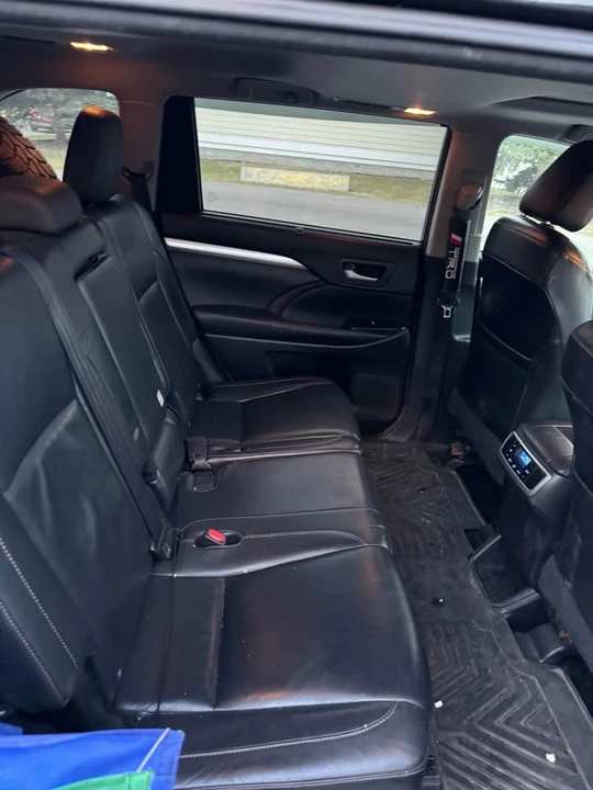 2015 Toyota Highlander - Image 7 of 12