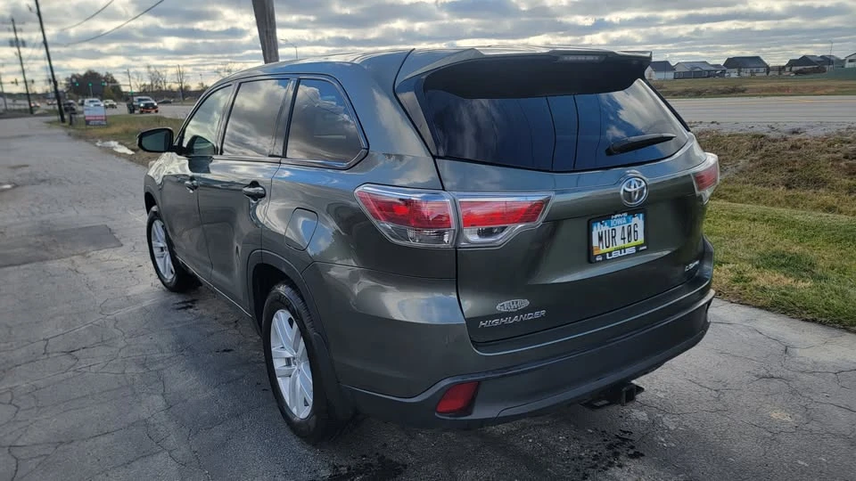 2015 Toyota Highlander - Image 4 of 10