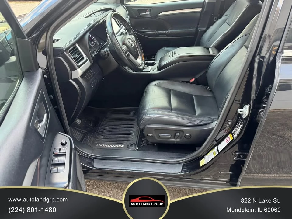 2015 Toyota Highlander - Image 13 of 20