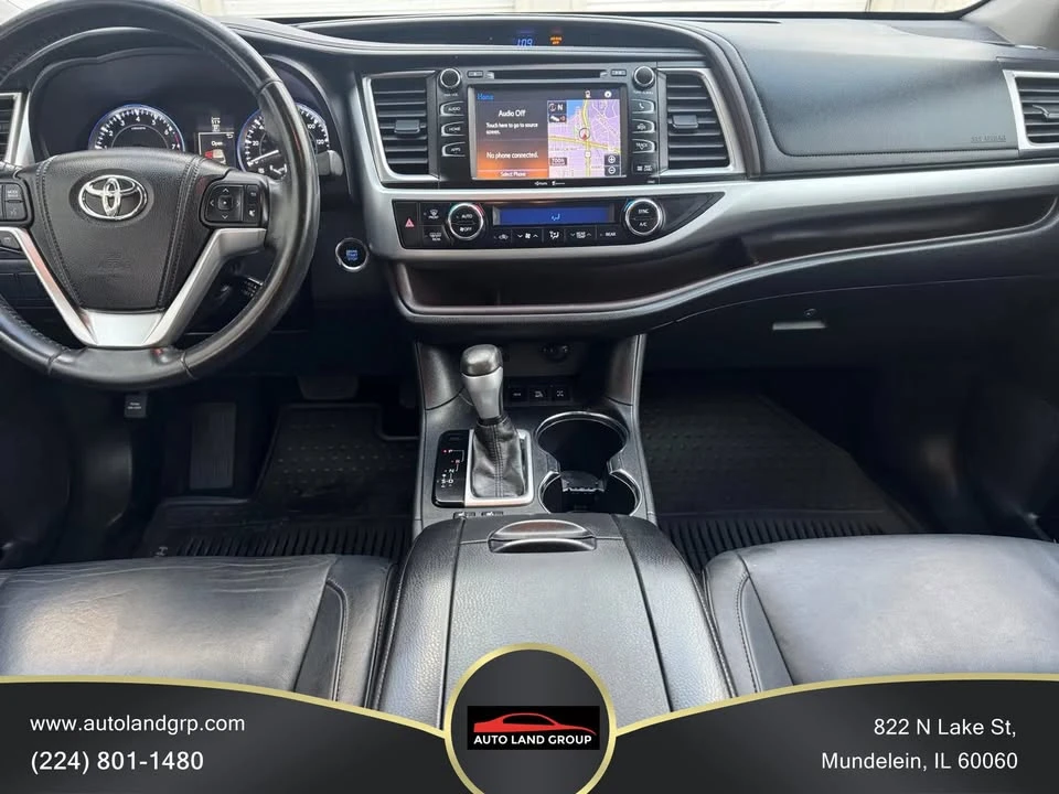 2015 Toyota Highlander - Image 15 of 20