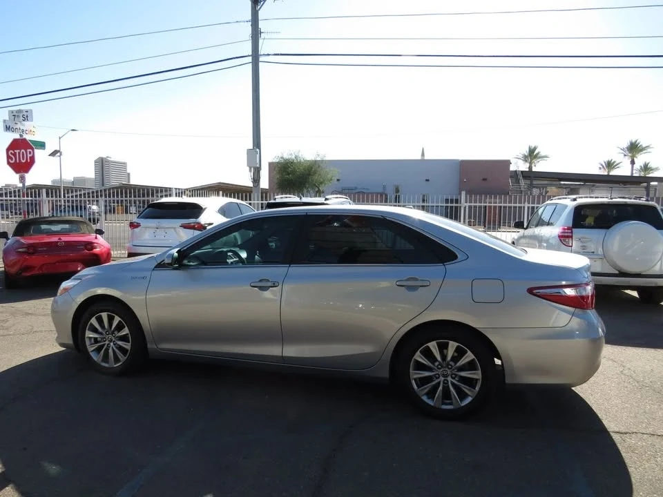 2015 Toyota Camry 7th Gen - Image 5 of 12