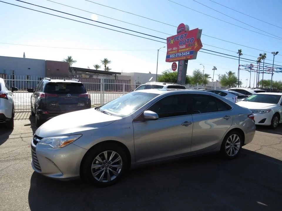 2015 Toyota Camry 7th Gen - Image 4 of 12