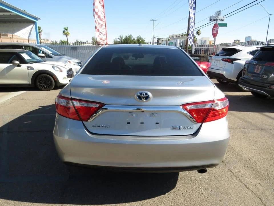 2015 Toyota Camry 7th Gen - Image 11 of 12