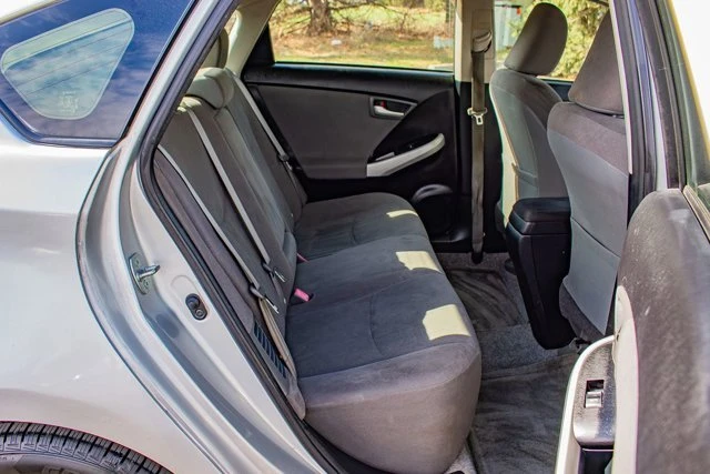 2015 Toyota Prius 3rd Gen - Image 17 of 20
