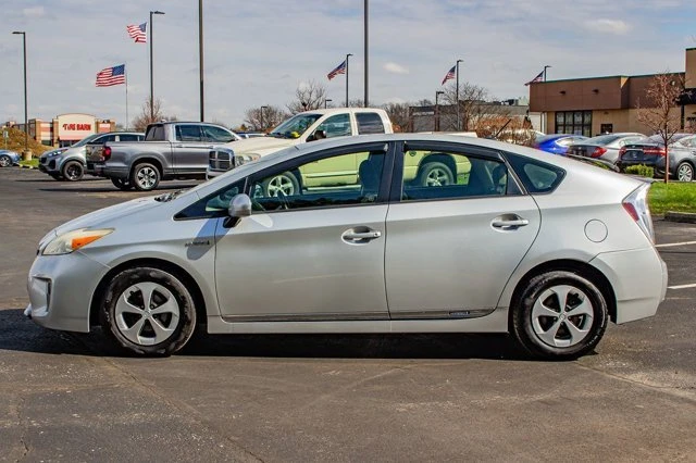 2015 Toyota Prius 3rd Gen - Image 5 of 20