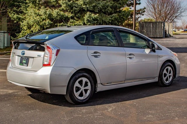 2015 Toyota Prius 3rd Gen - Image 10 of 20