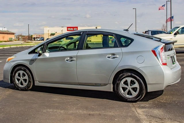 2015 Toyota Prius 3rd Gen - Image 6 of 20