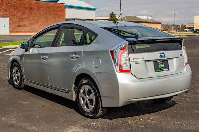 2015 Toyota Prius 3rd Gen - Image 7 of 20