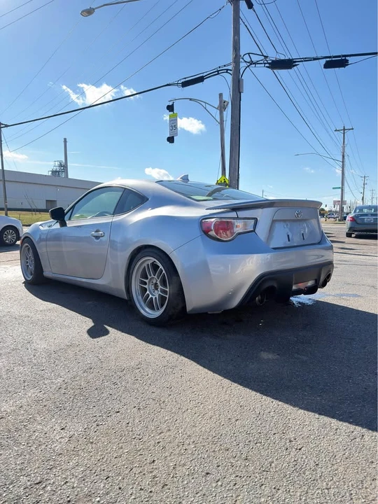 2015 Scion FR-S - Image 4 of 9