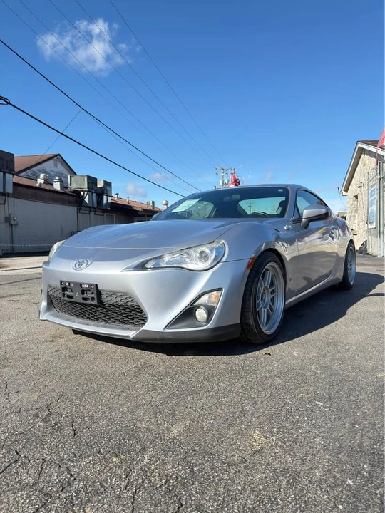 2015 Scion FR-S - Image 2 of 9