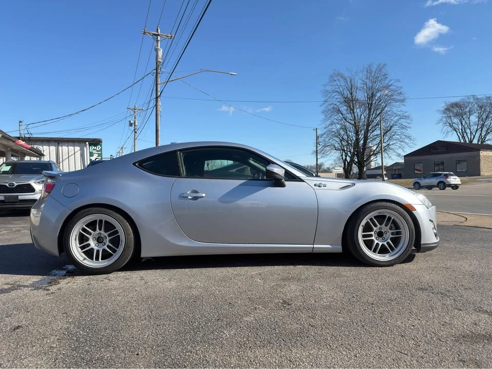2015 Scion FR-S - Image 6 of 9