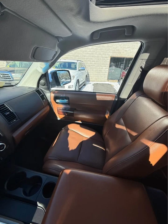 2015 Toyota Sequoia 2nd Gen - Image 11 of 20