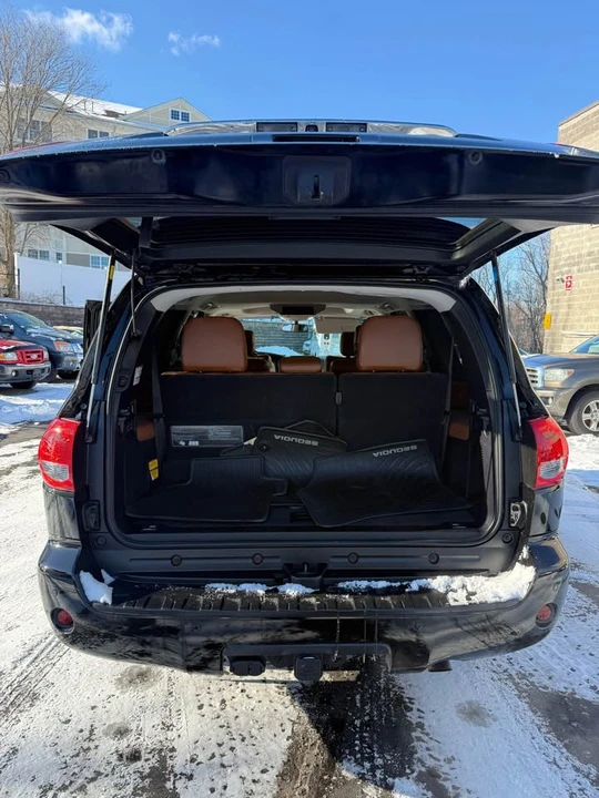 2015 Toyota Sequoia 2nd Gen - Image 18 of 20