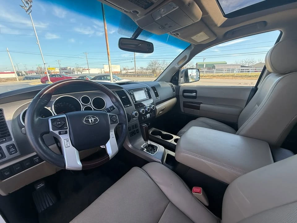 2015 Toyota Sequoia 2nd Gen - Image 11 of 18