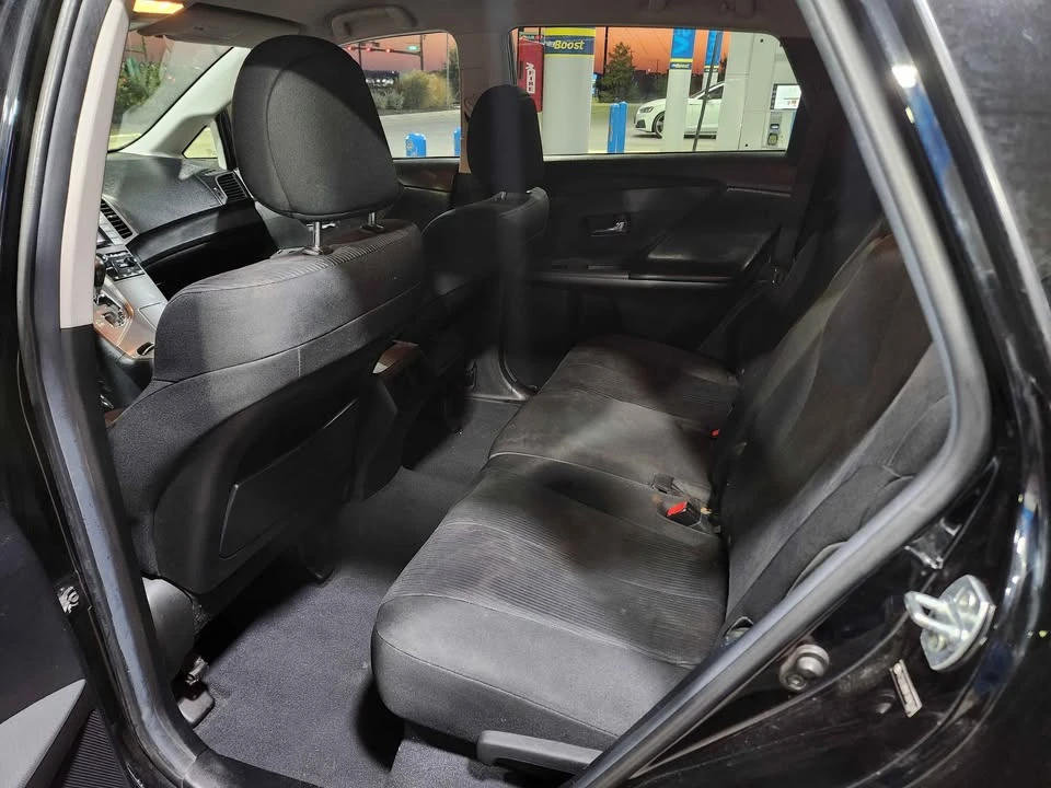 2015 Toyota Venza - Image 3 of 10