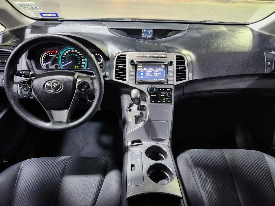 2015 Toyota Venza - Image 9 of 10