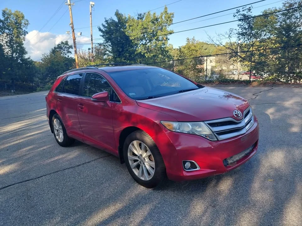 2015 Toyota Venza - Image 11 of 17
