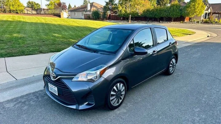 2015 Toyota Yaris - Image 6 of 16