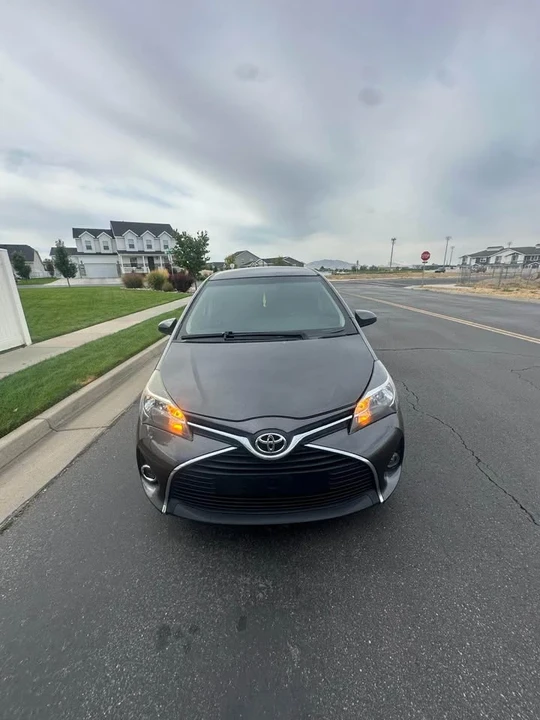 2015 Toyota Yaris - Image 5 of 15