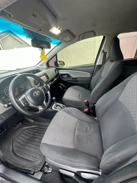 2015 Toyota Yaris - Image 3 of 15