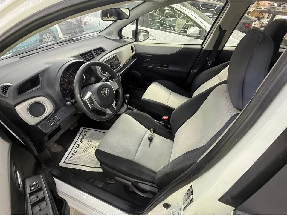 2015 Toyota Yaris - Image 5 of 6