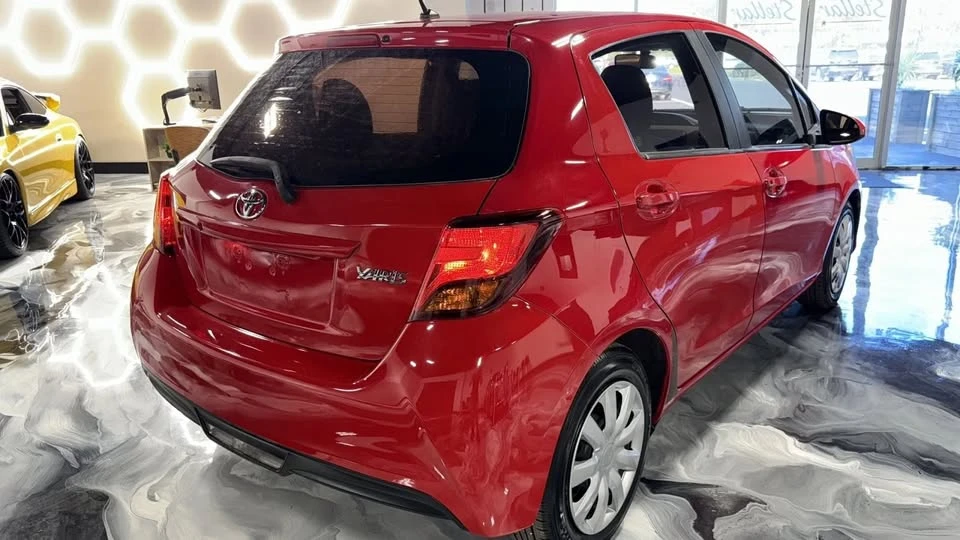 2015 Toyota Yaris - Image 7 of 20
