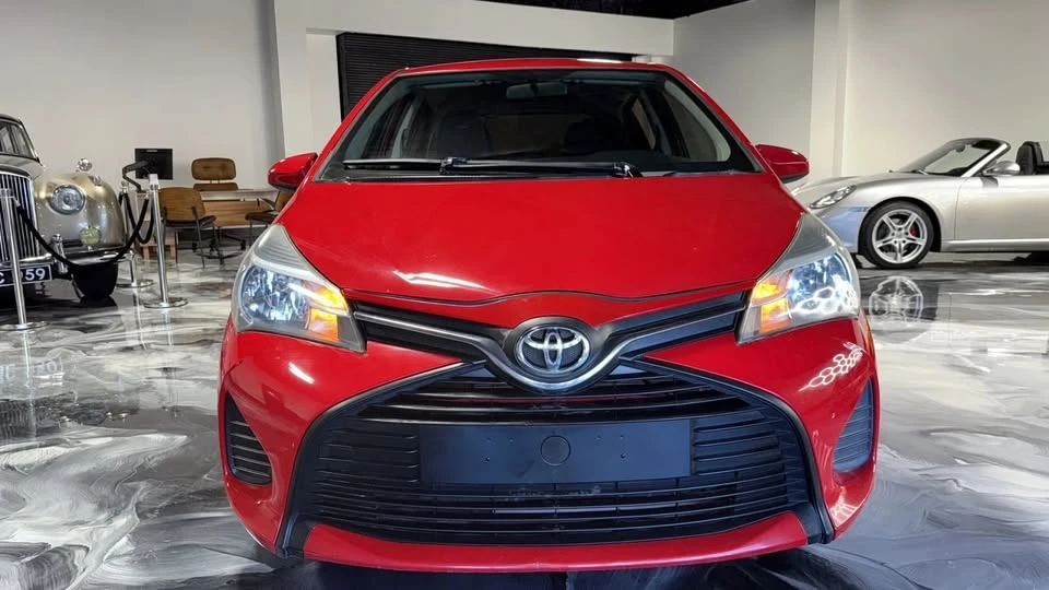 2015 Toyota Yaris - Image 2 of 20
