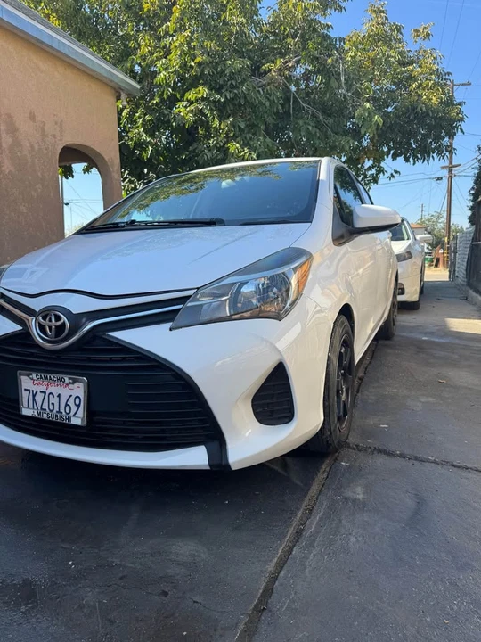 2015 Toyota Yaris - Image 10 of 10