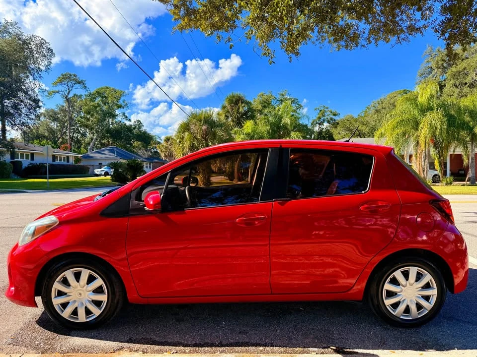 2015 Toyota Yaris - Image 4 of 20