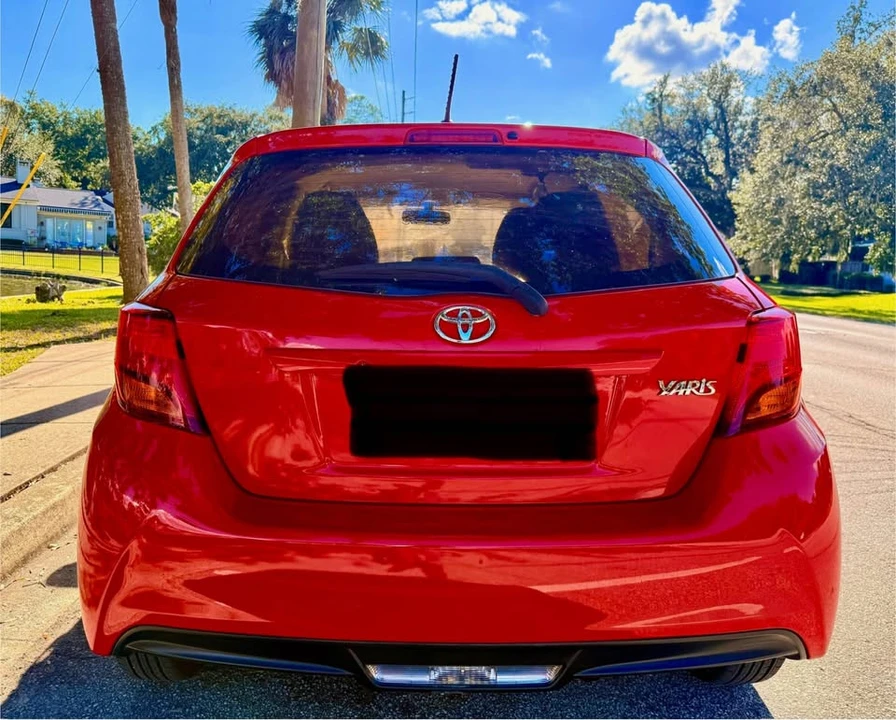 2015 Toyota Yaris - Image 6 of 20