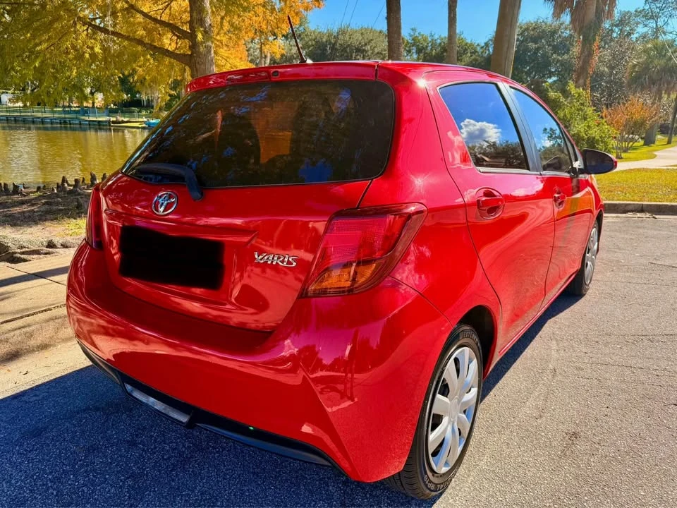 2015 Toyota Yaris - Image 7 of 20