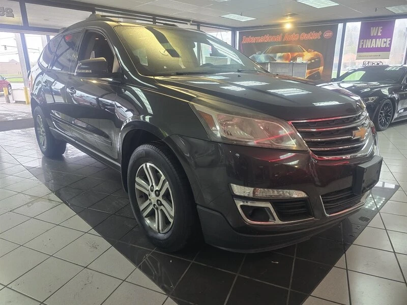 2015 Chevrolet Traverse - Image 3 of 4