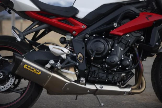 2015 Triumph Speed Triple - Image 5 of 6