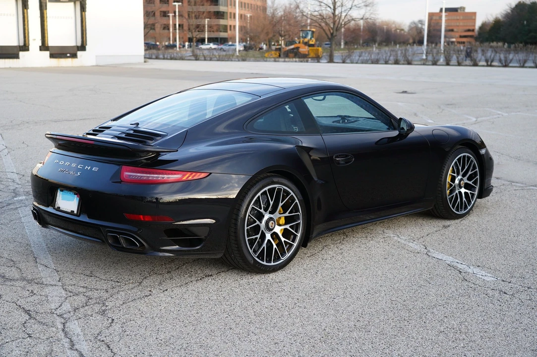2015 Porsche 991 Turbo S - Image 4 of 17