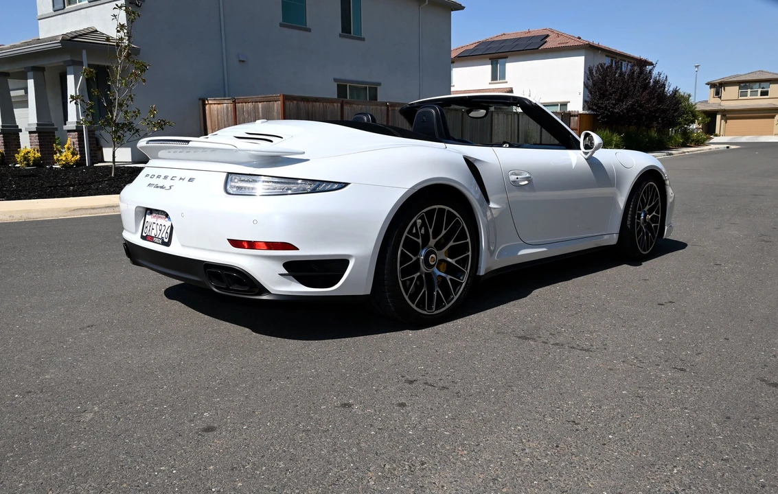 2015 Porsche 991 Turbo S - Image 13 of 18